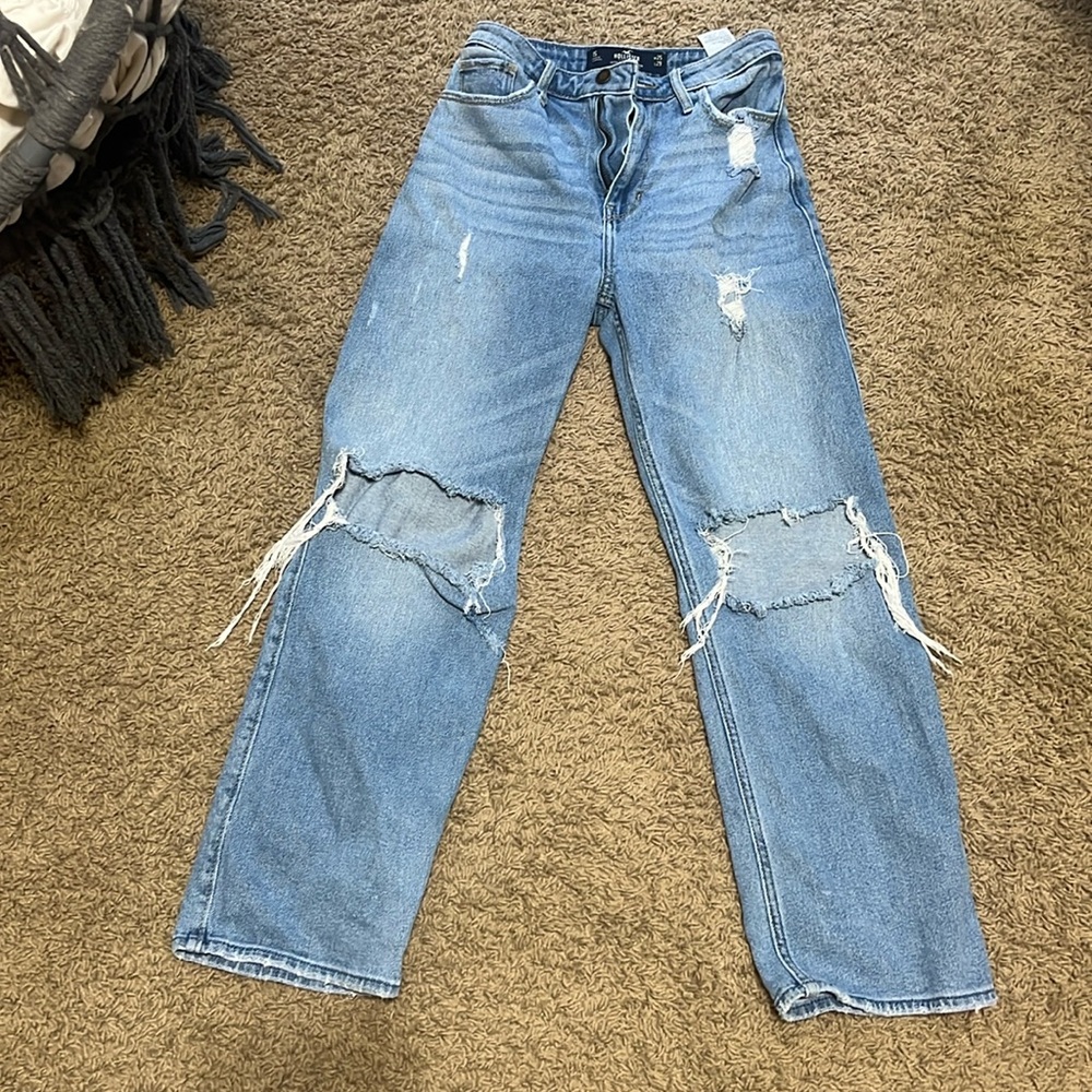 blue ripped hollister jeans